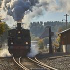 Kleine Lok auf großer Fahrt