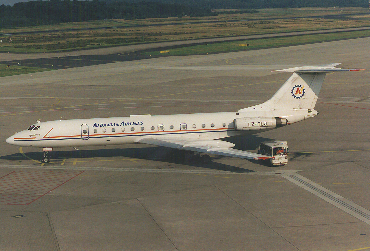 Kleine Luftfahrthistorie-Tupolev 134 der Albanian Airlines
