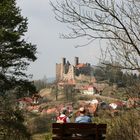 Kleine Pause mit Blick auf die Burg Hanstein