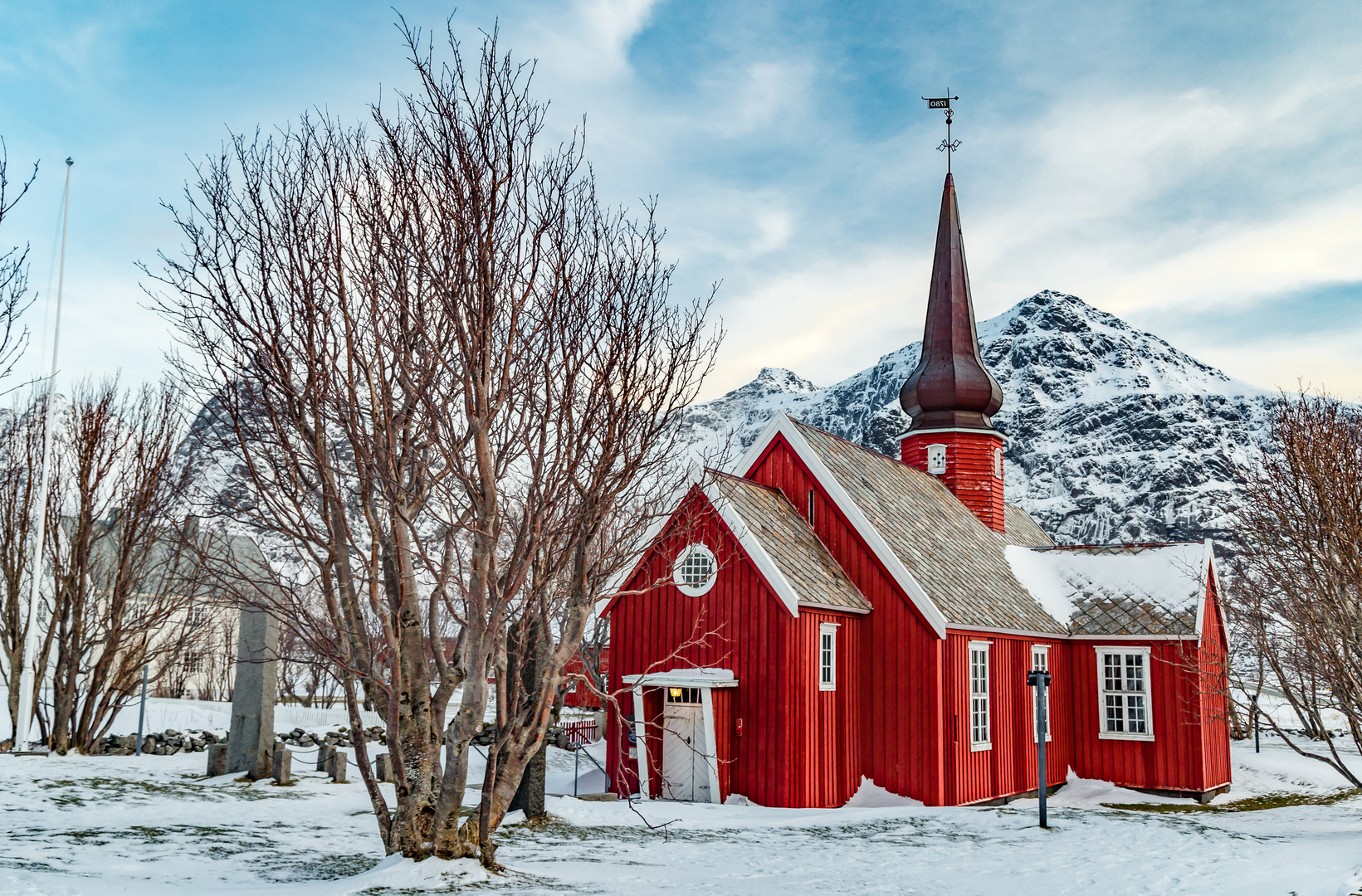 Kleine rote Kirche