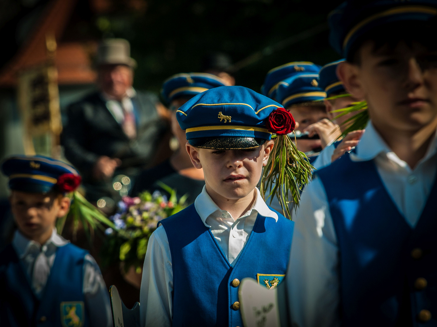 Kleine Schützentrommler beim Umzug