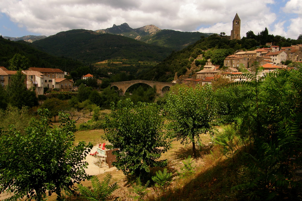 Kleine Stadt in Languedoc-Roussillon