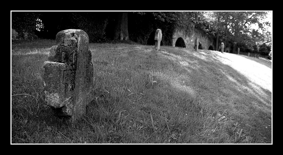 Kleine Stadt... kleiner Friedhof...