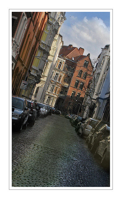 Kleine Straße nach dem Regen...