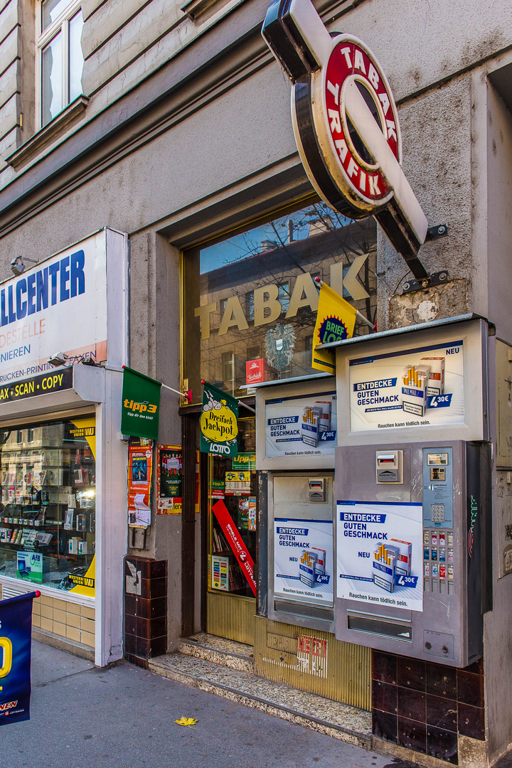 Kleine Trafik auf der Klosterneuburger Straße im 20. Bezirk, Brigittenau