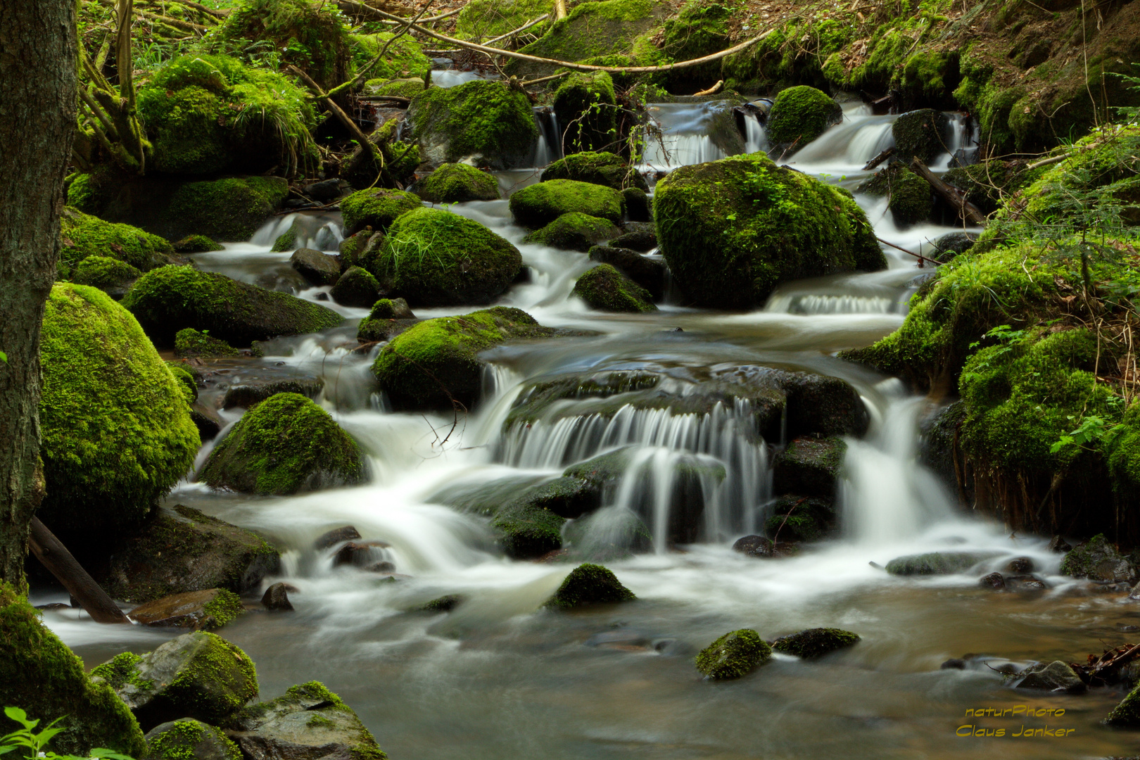 Kleine Wasserfälle