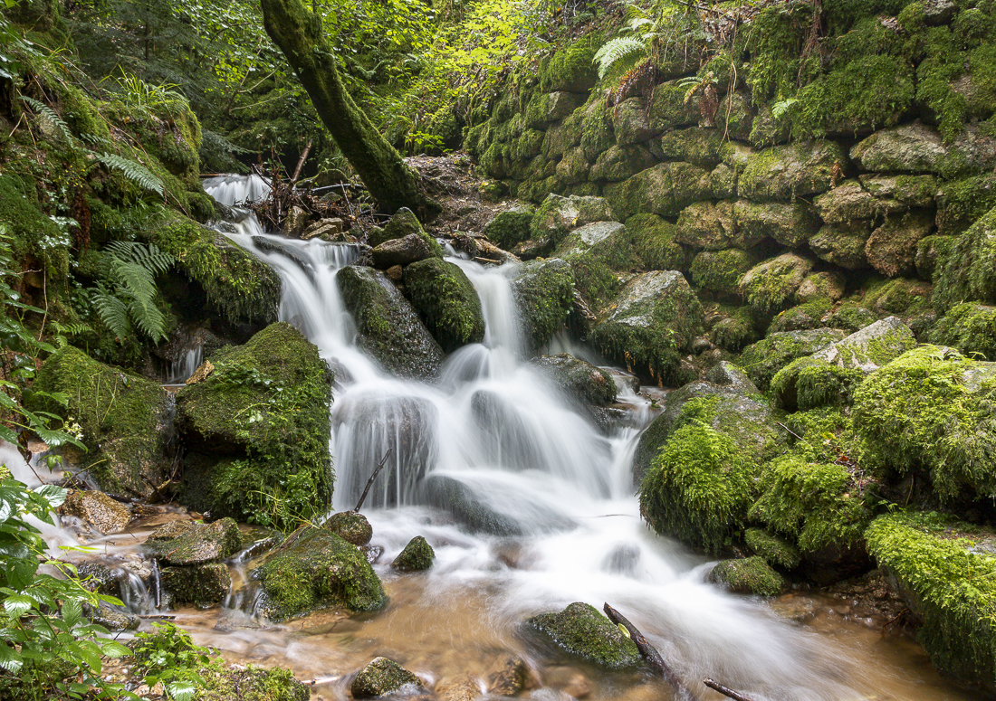 Kleine Wasserfälle