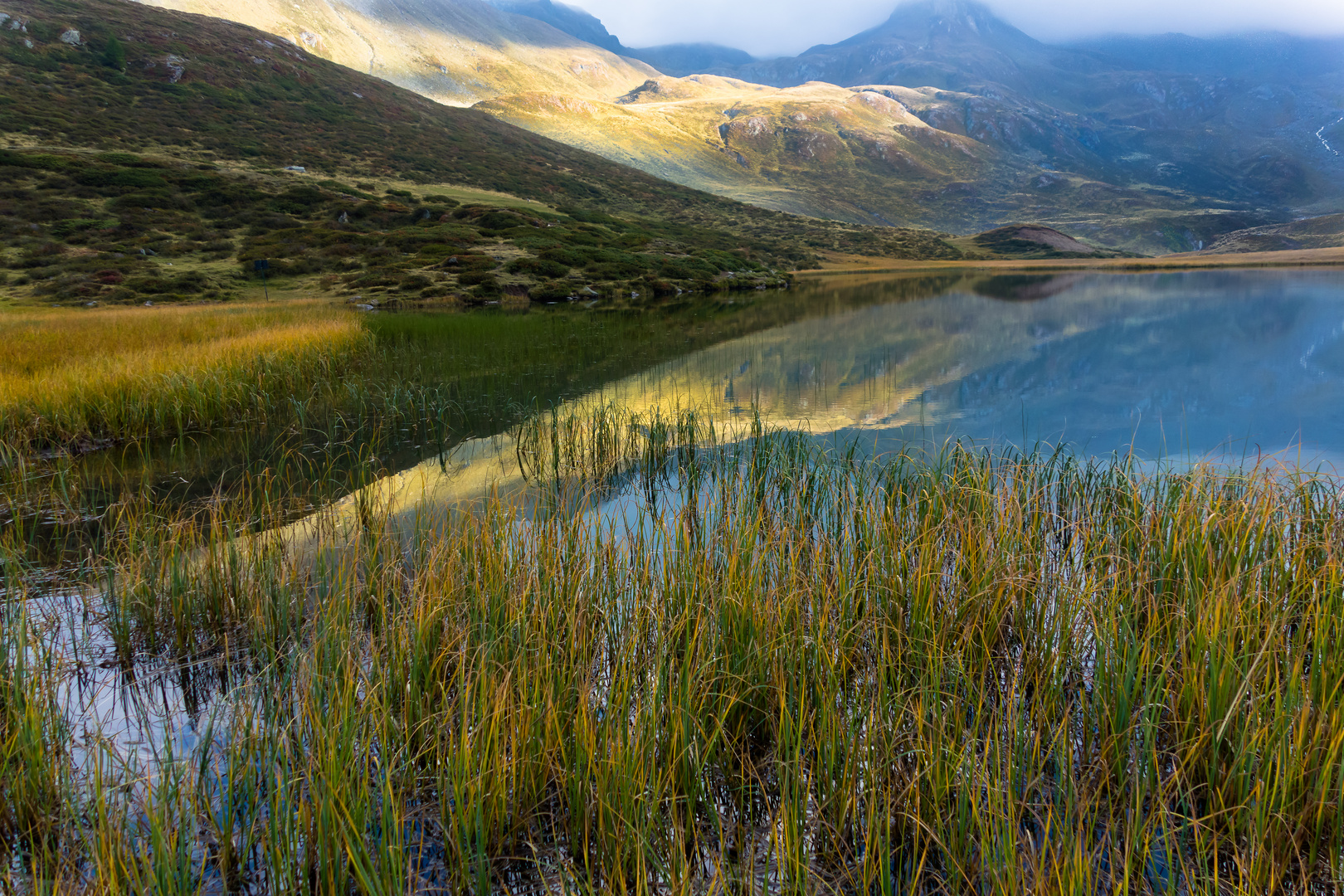 Kleiner Bergsee in Südtirol