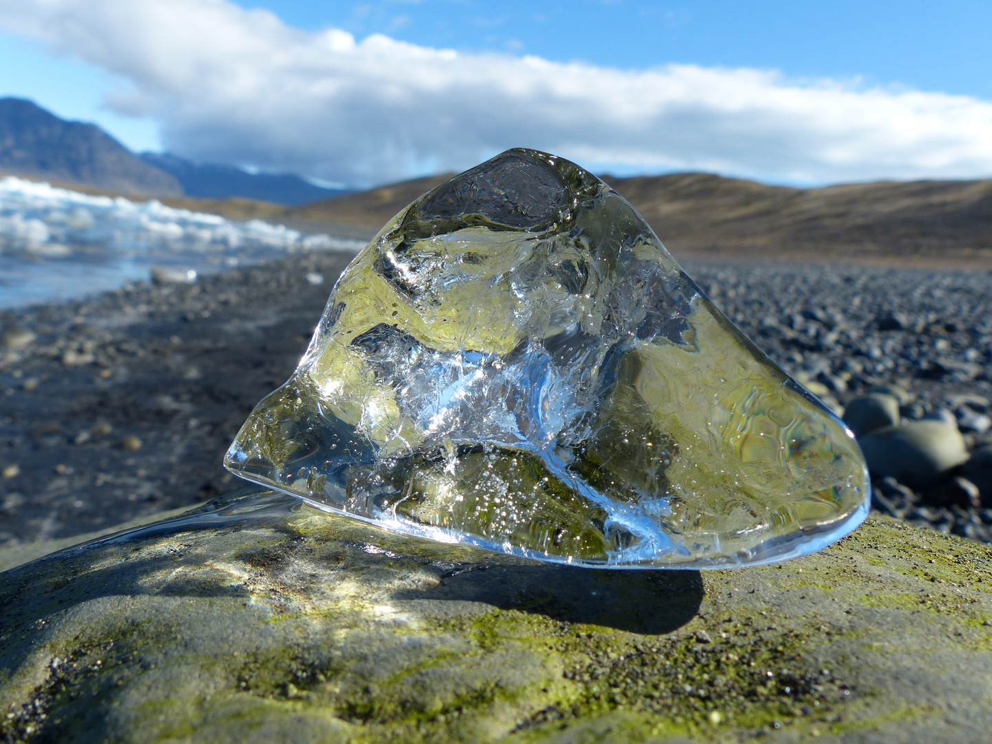 kleiner Eisberg am Jögulsarlon Lagoon