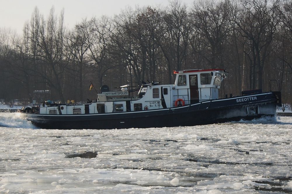 Kleiner Eisbrecher