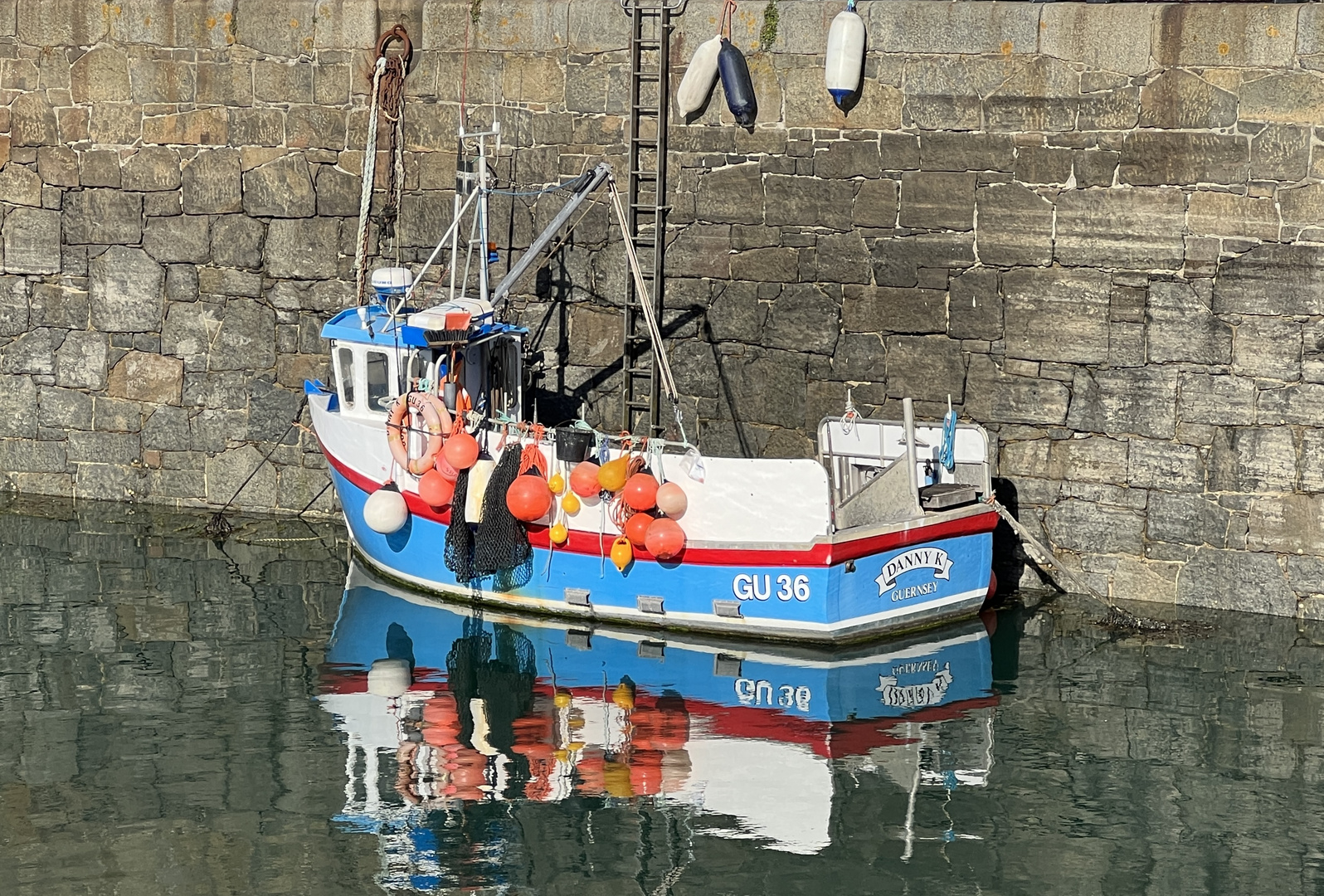 Kleiner Fischkutter in St. Peter Port/Guernsey