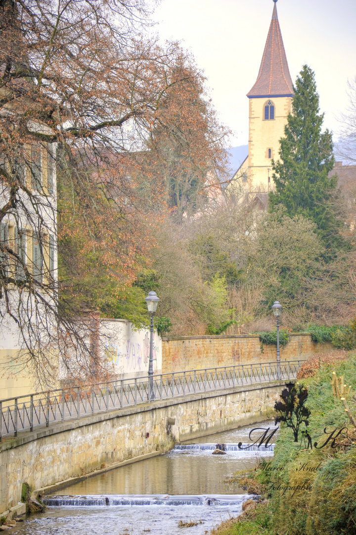 kleiner Flussweg