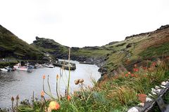 Kleiner Hafen an der Nordküste von Cornwall