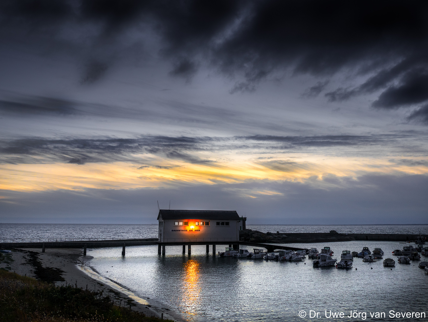 Kleiner Hafen in der Bretagne