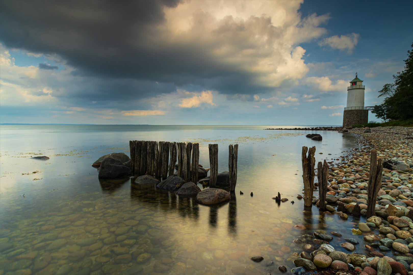 Kleiner Leuchtturm in Dänemark