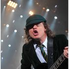 Kleiner Mann ganz groß: Angus Young