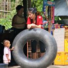 kleiner mann will reifschwimmen gehn ;-), laos 2010