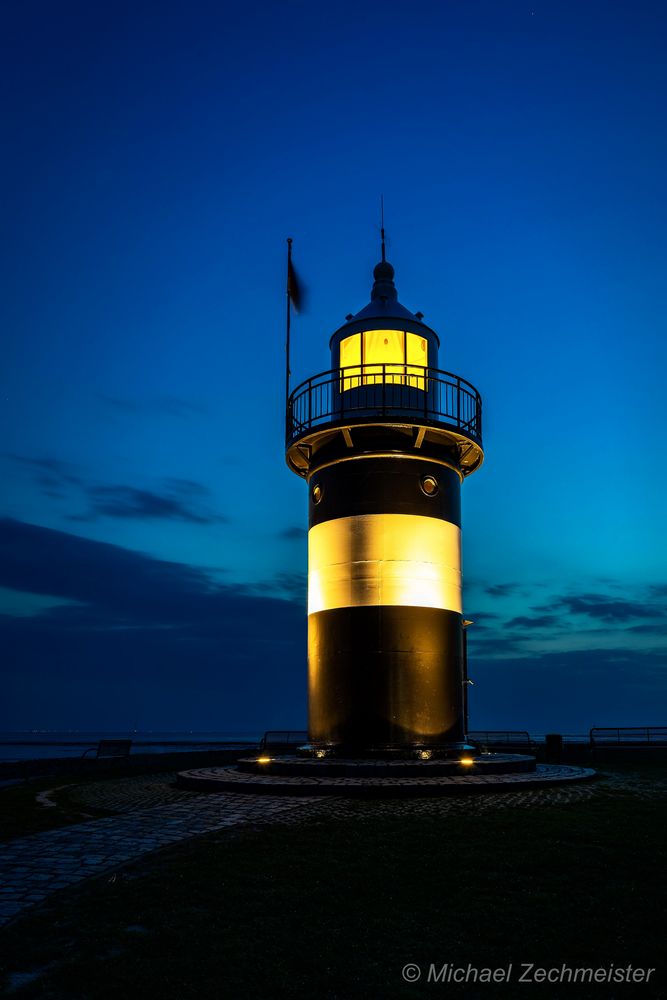 Kleiner Preuße @ Night