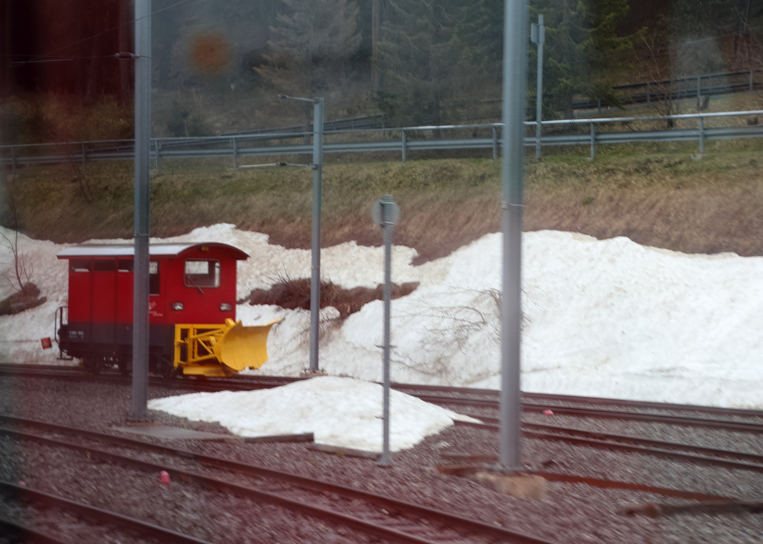 kleiner Schneepfug in Hospental