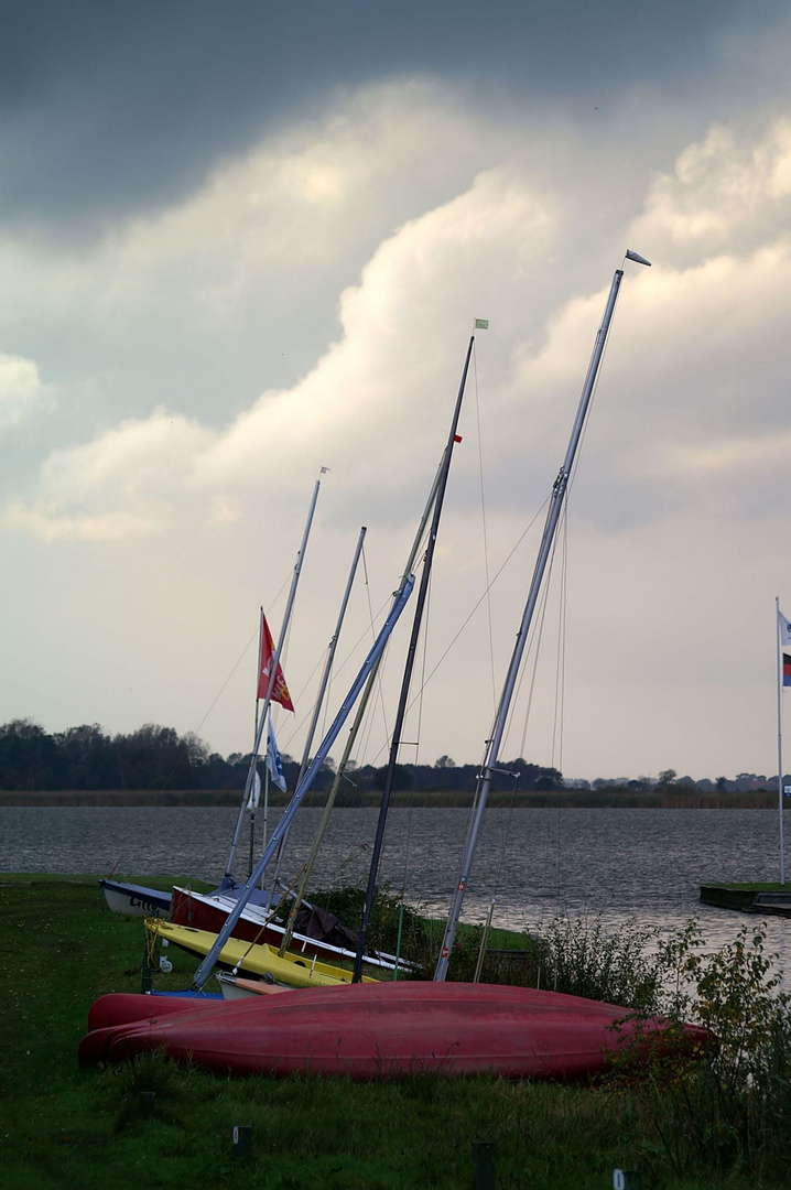 kleiner segelhafen an Grosesmehr