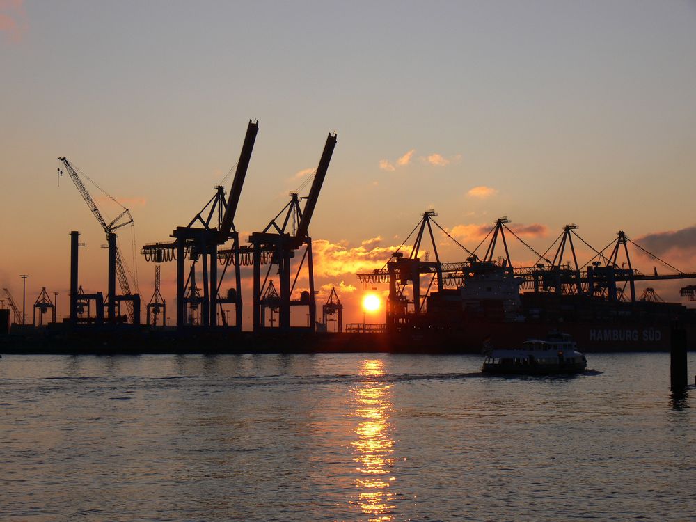 Kleiner Sonnenuntergang am Hafen