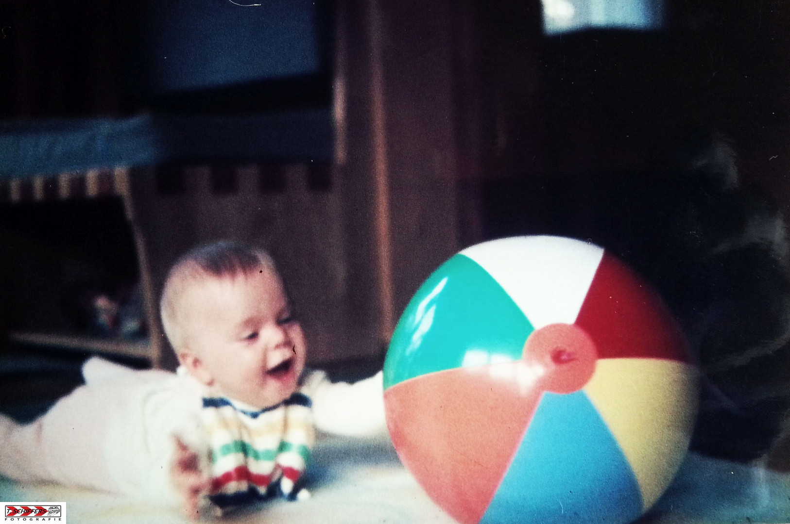 kleiner Tino - großer Ball