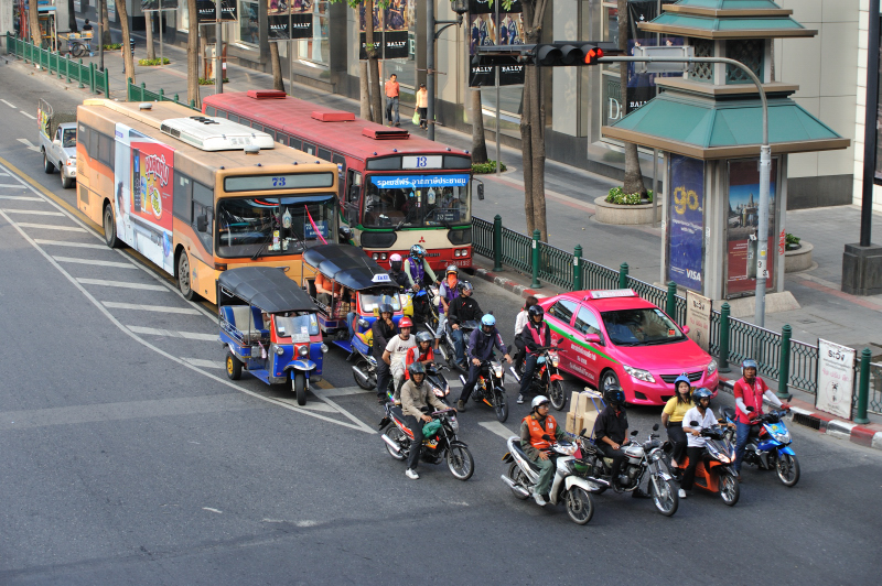 Kleiner Verkehr in Bangkok