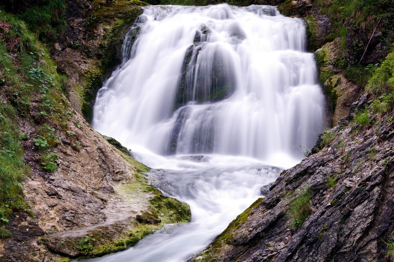 Kleiner Wasserfall (1)