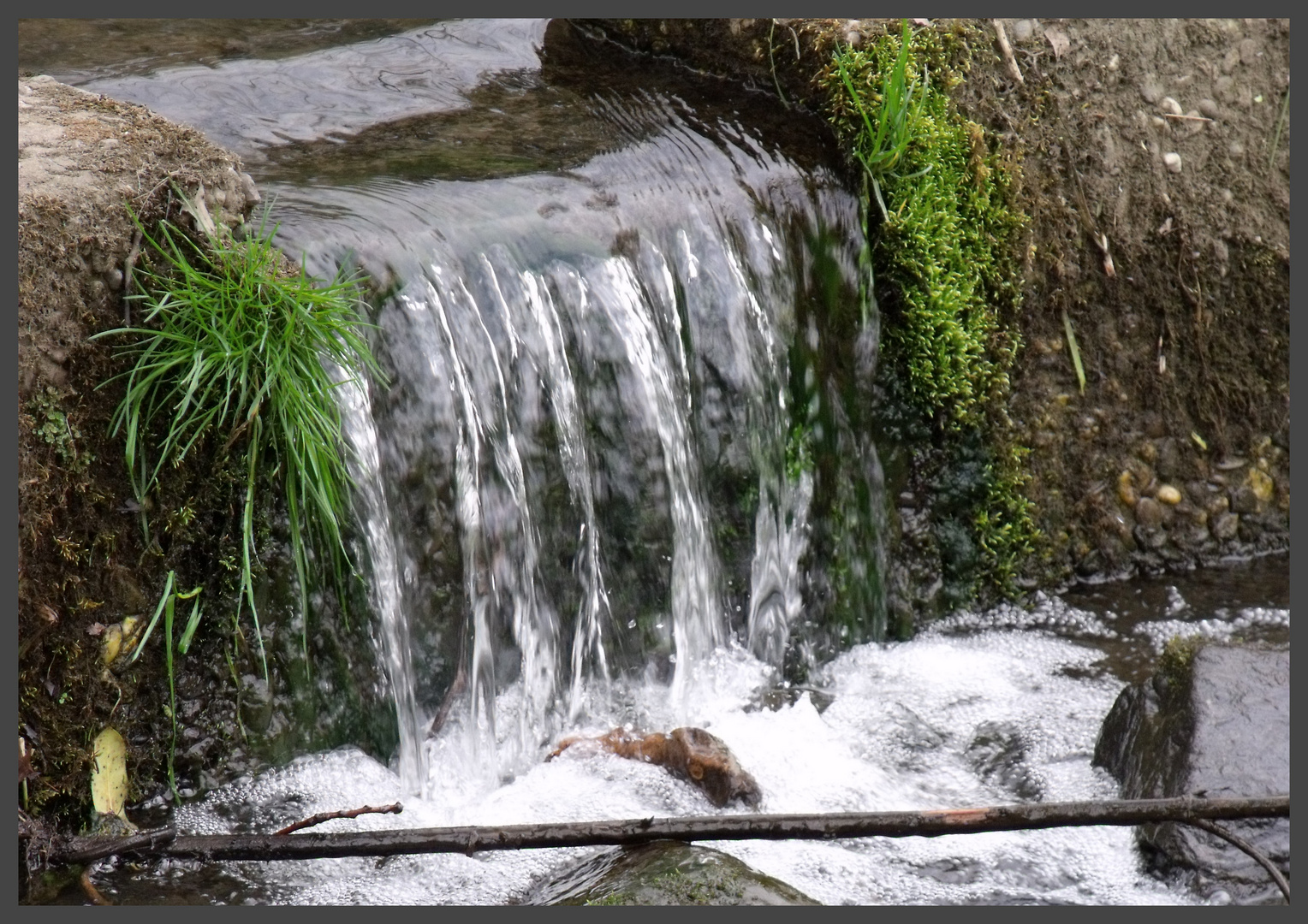 Kleiner Wasserfall