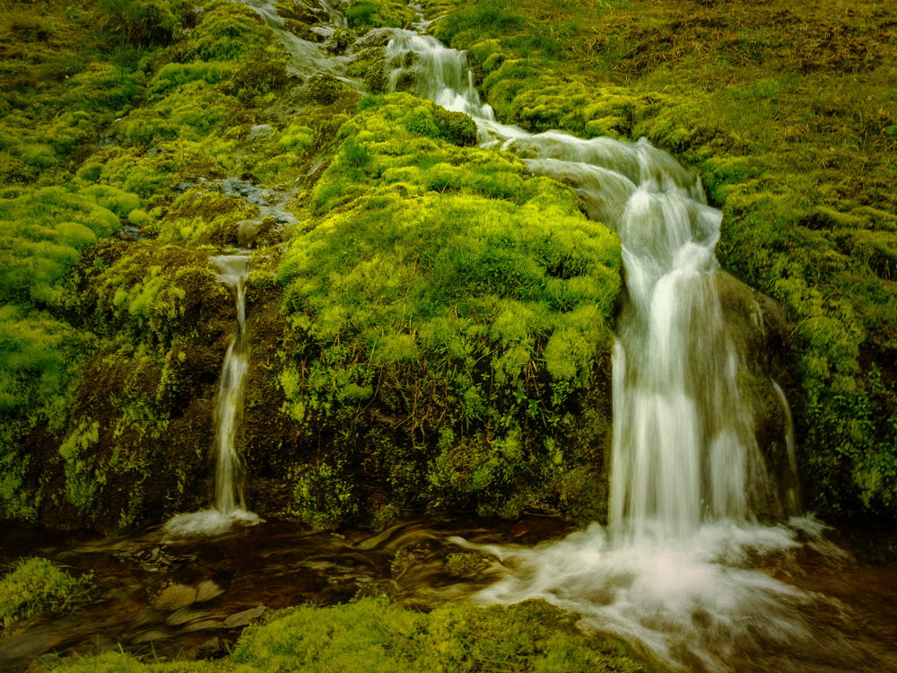 Kleiner Wasserfall