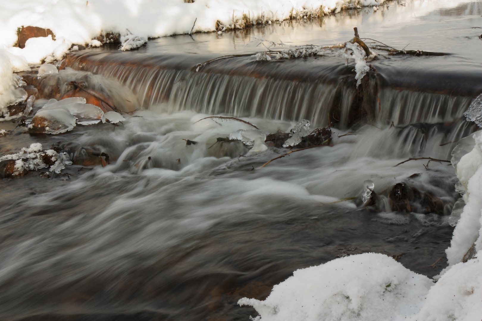 Kleiner Wasserfall