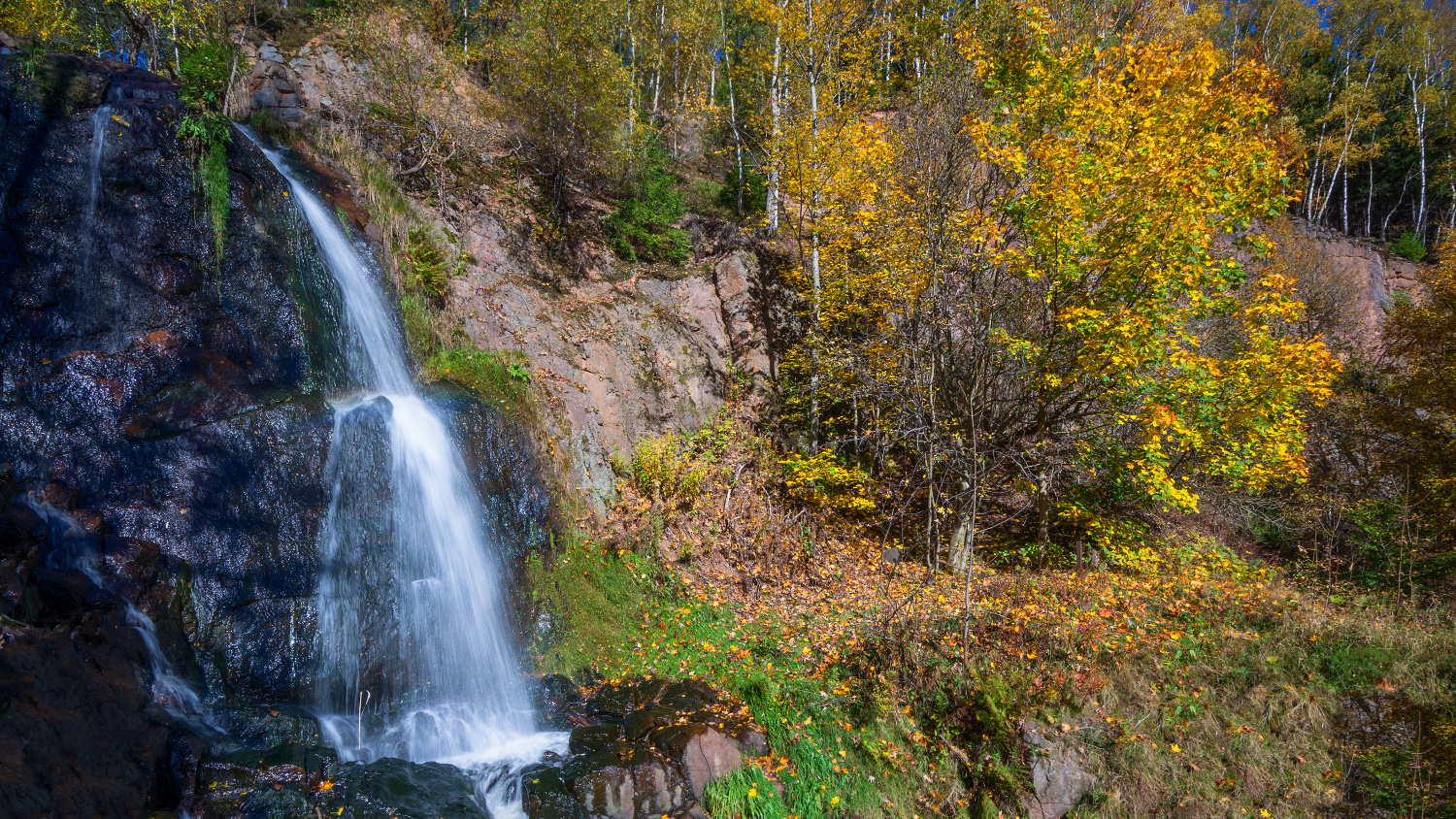 kleiner Wasserfall