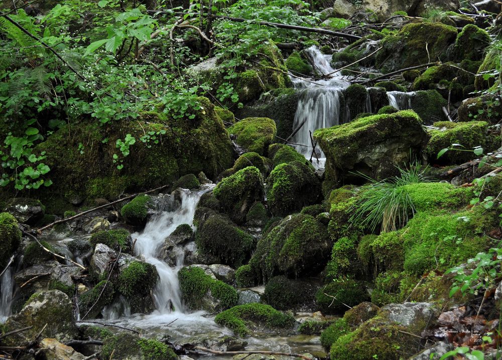 Kleiner Wasserfall