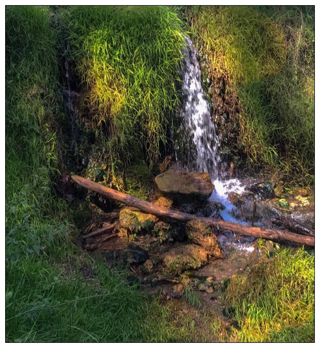 Kleiner Wasserfall