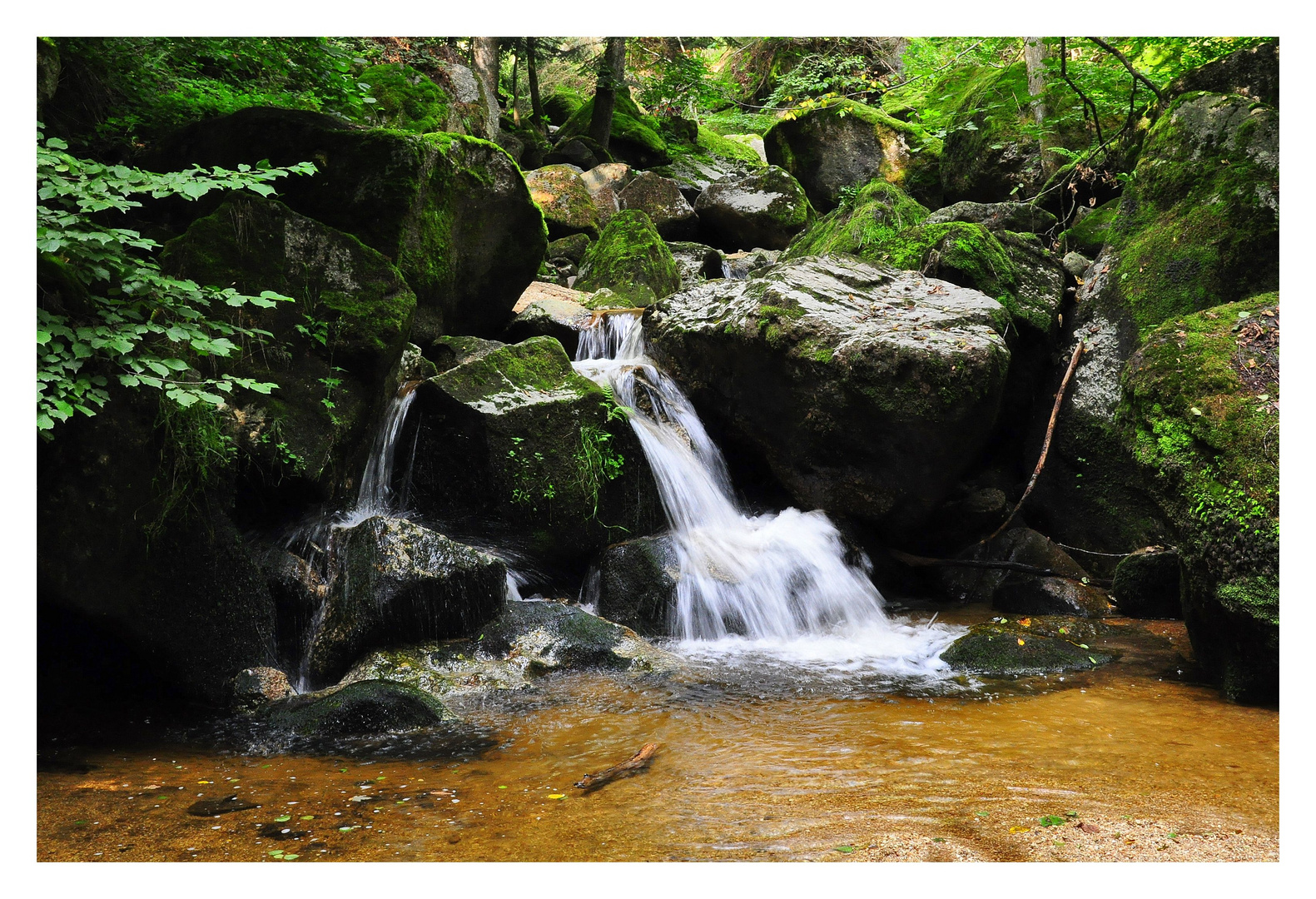 kleiner Wasserfall