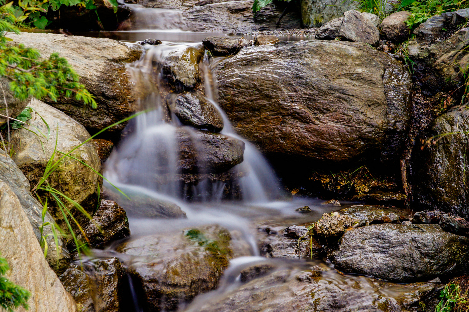 kleiner Wasserfall