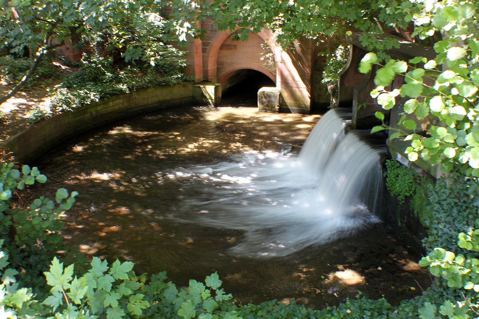 kleiner Wasserfall