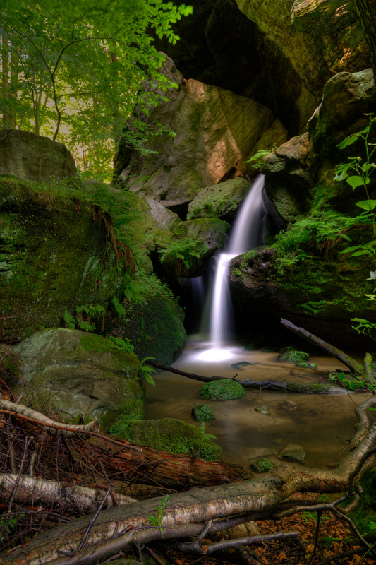 kleiner Wasserfall