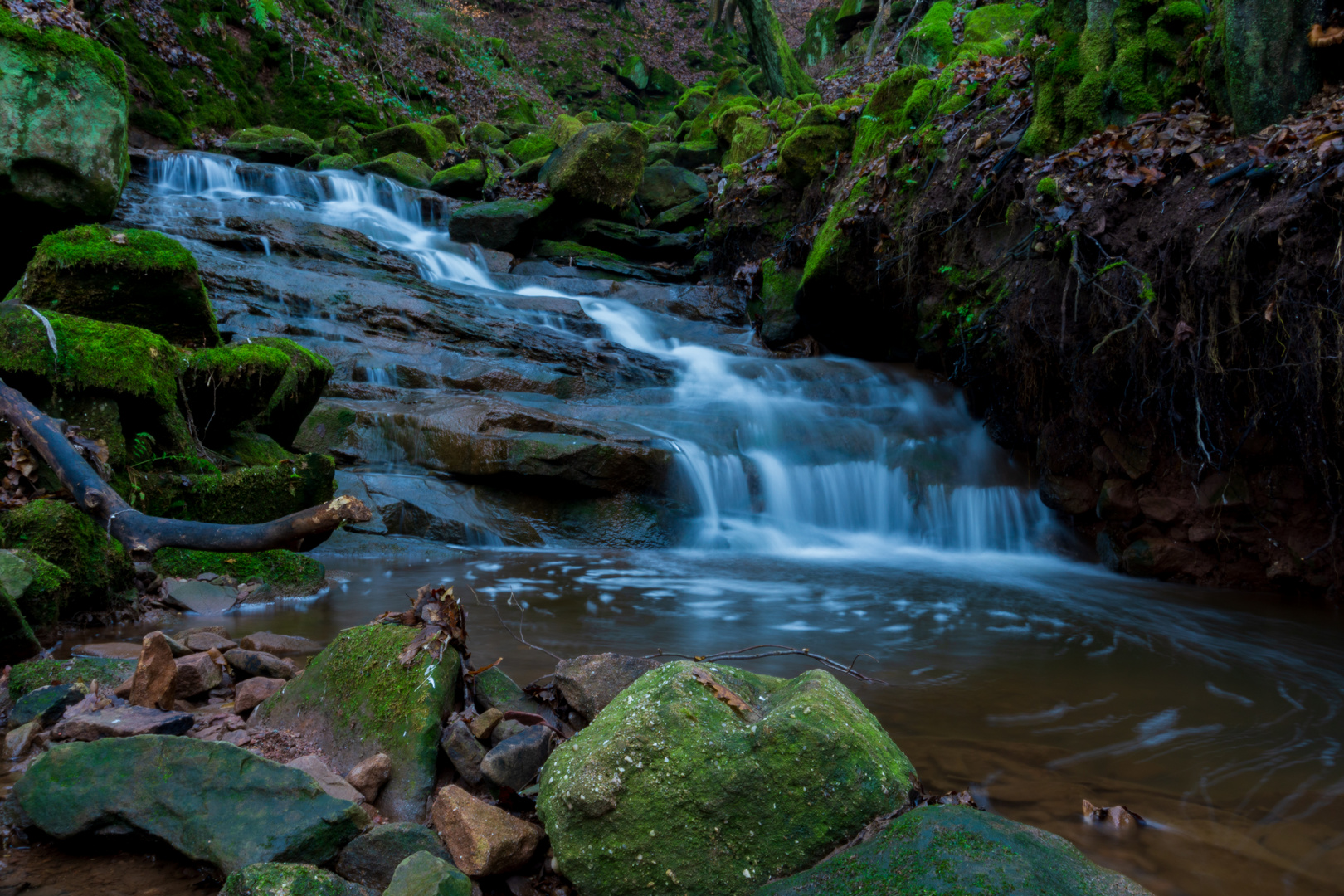 Kleiner Wasserfall