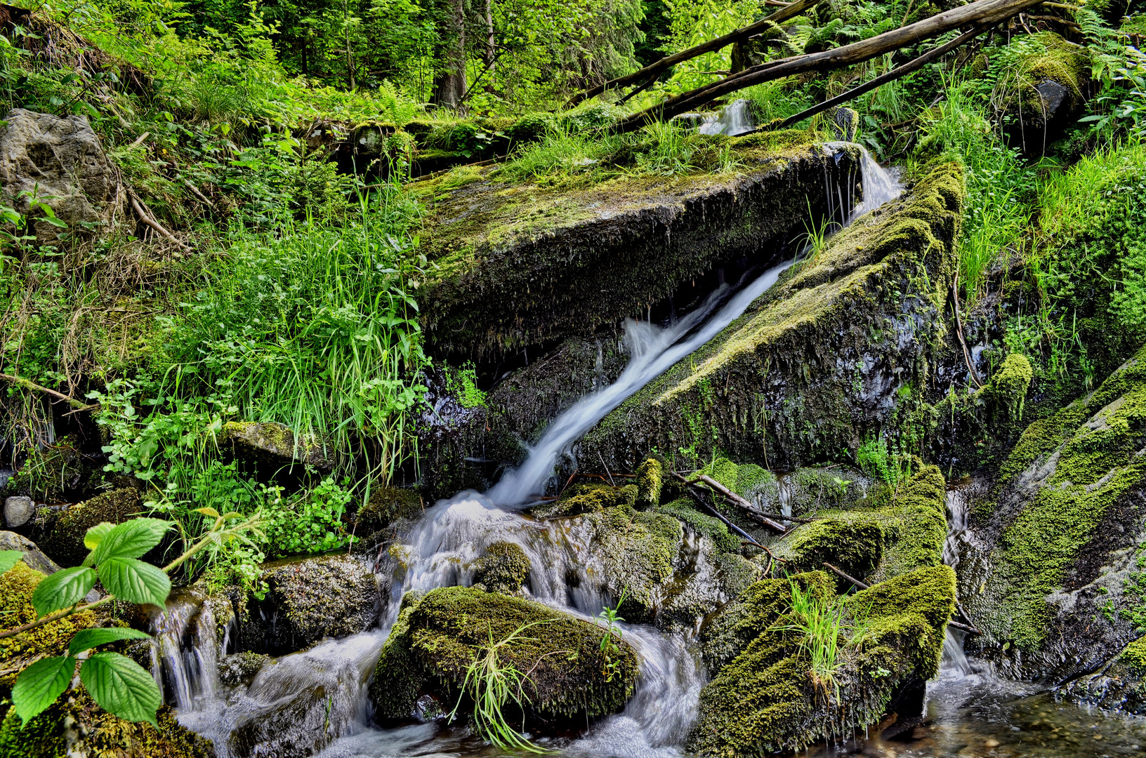 Kleiner Wasserfall