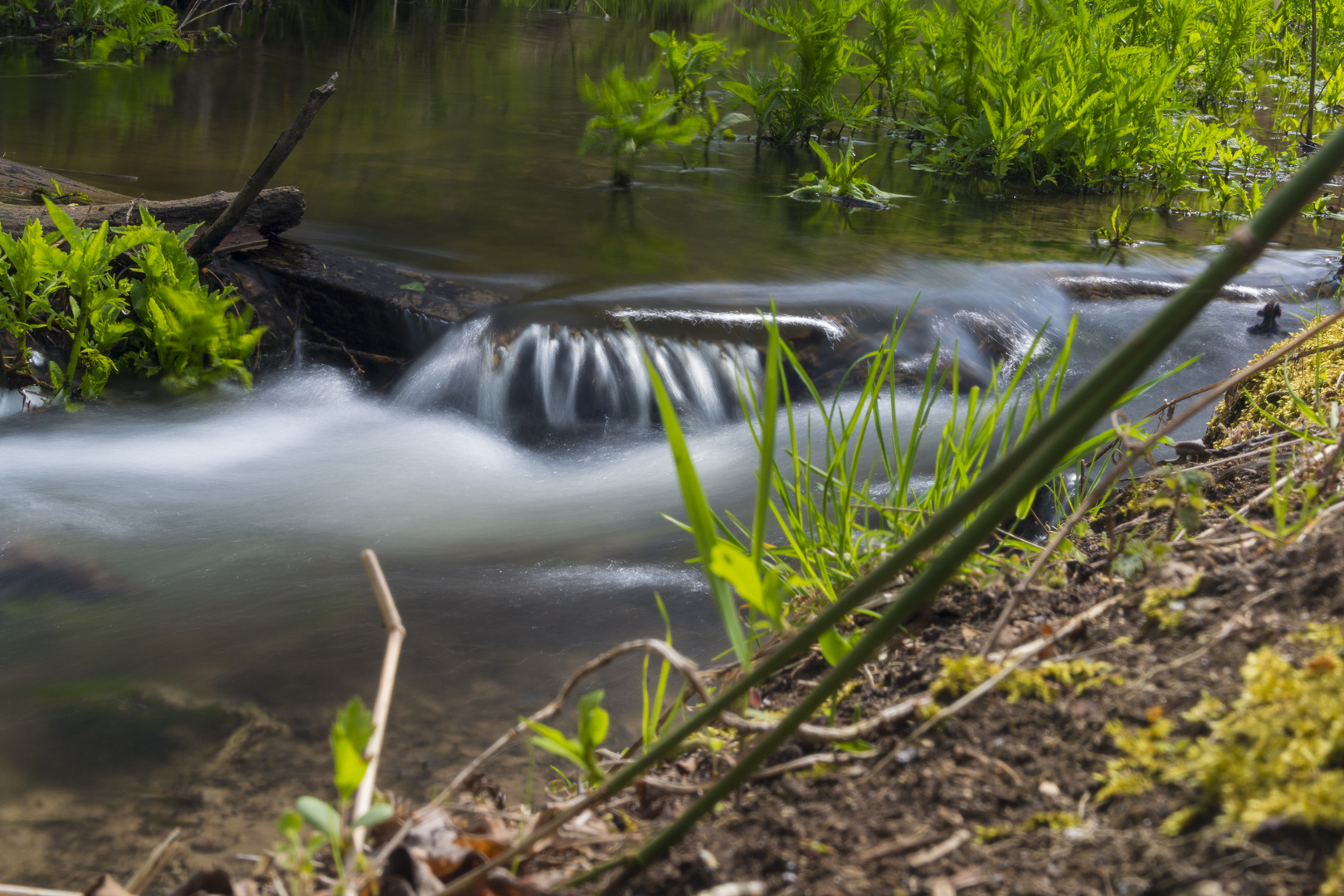 Kleiner Wasserfall