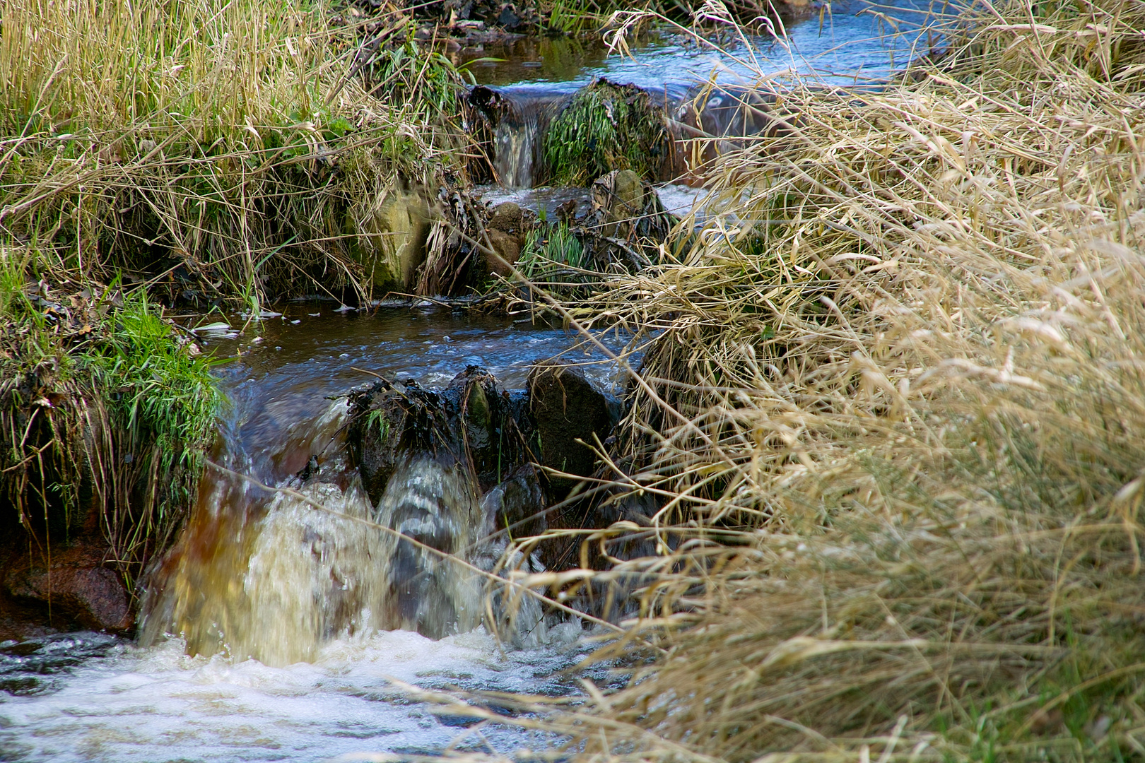 kleiner wasserfall