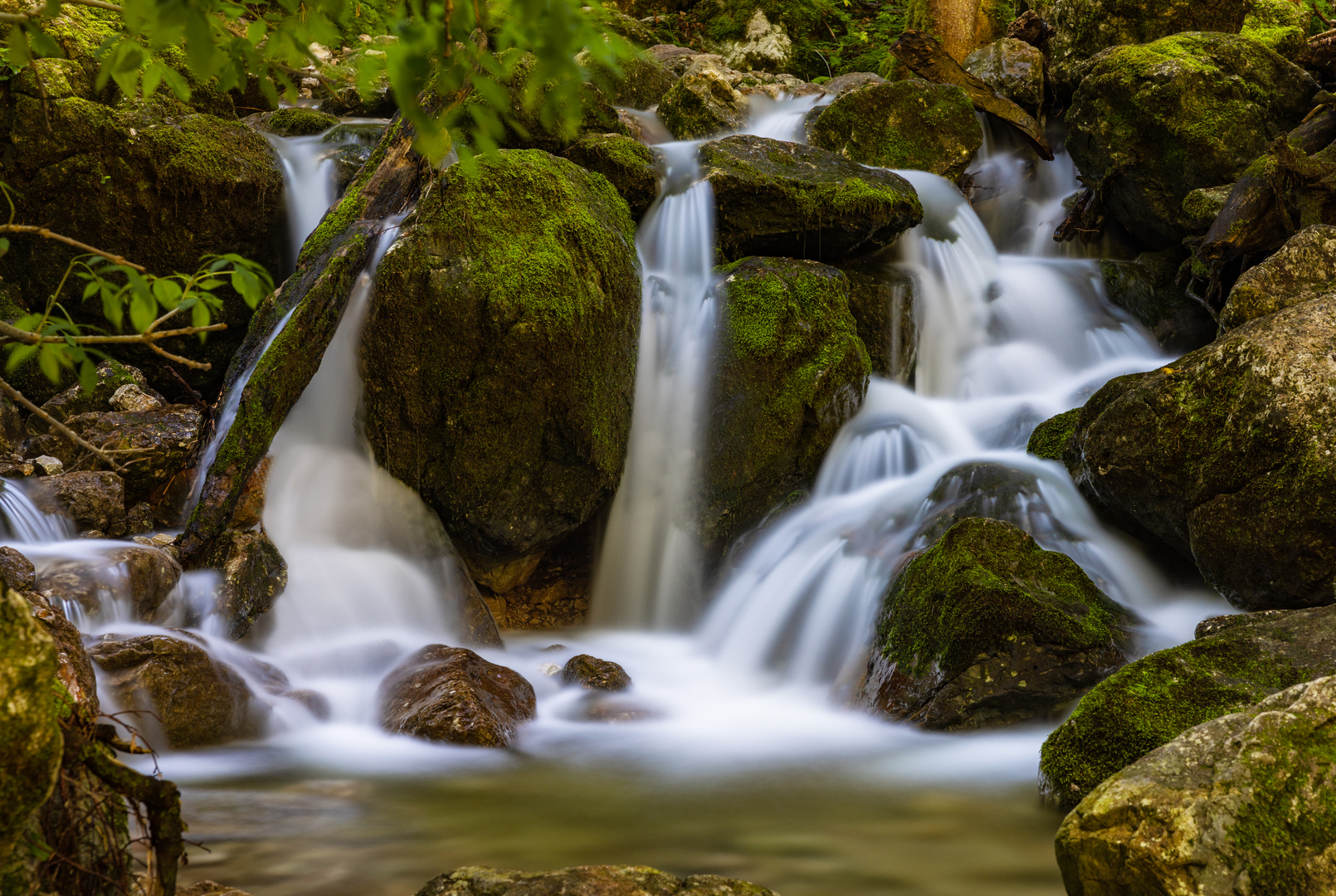 Kleiner Wasserfall