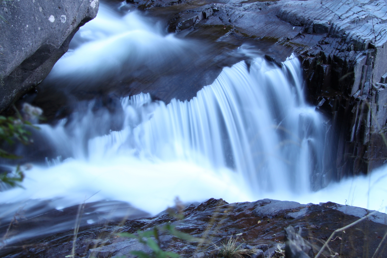 Kleiner Wasserfall