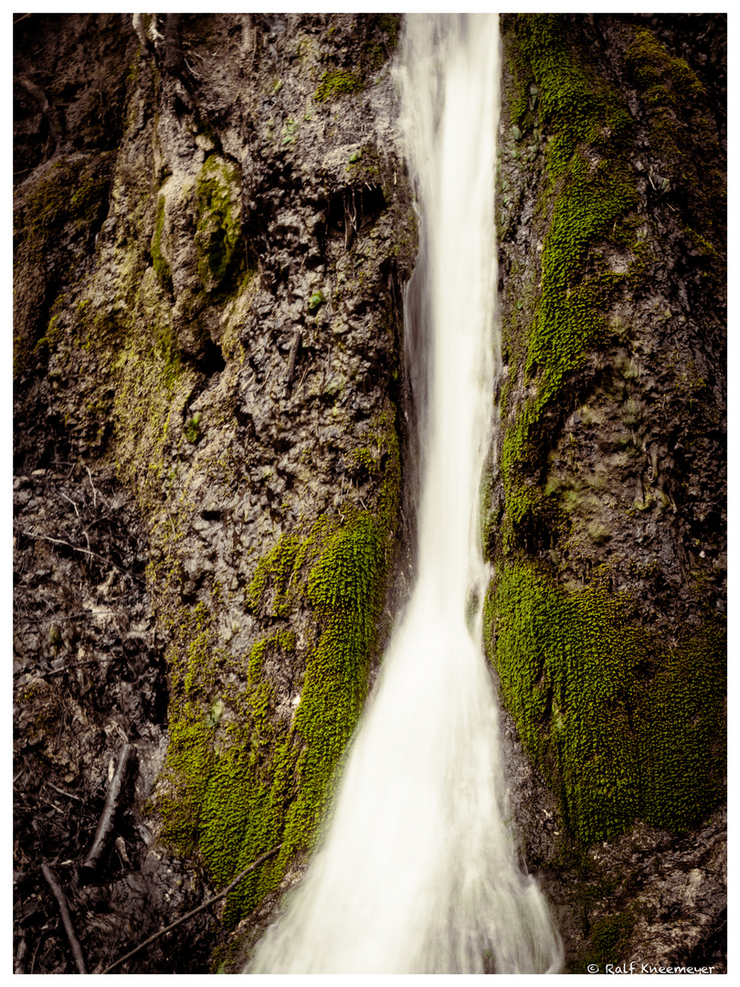 Kleiner Wasserfall 