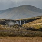 Kleiner Wasserfall am Weg