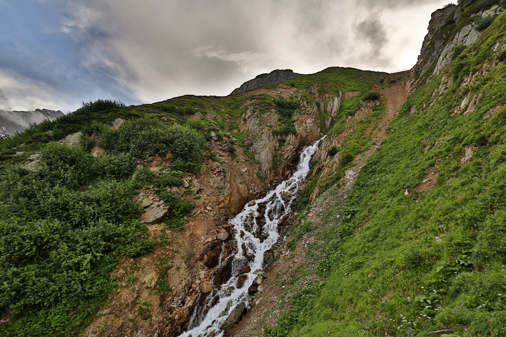 Kleiner Wasserfall