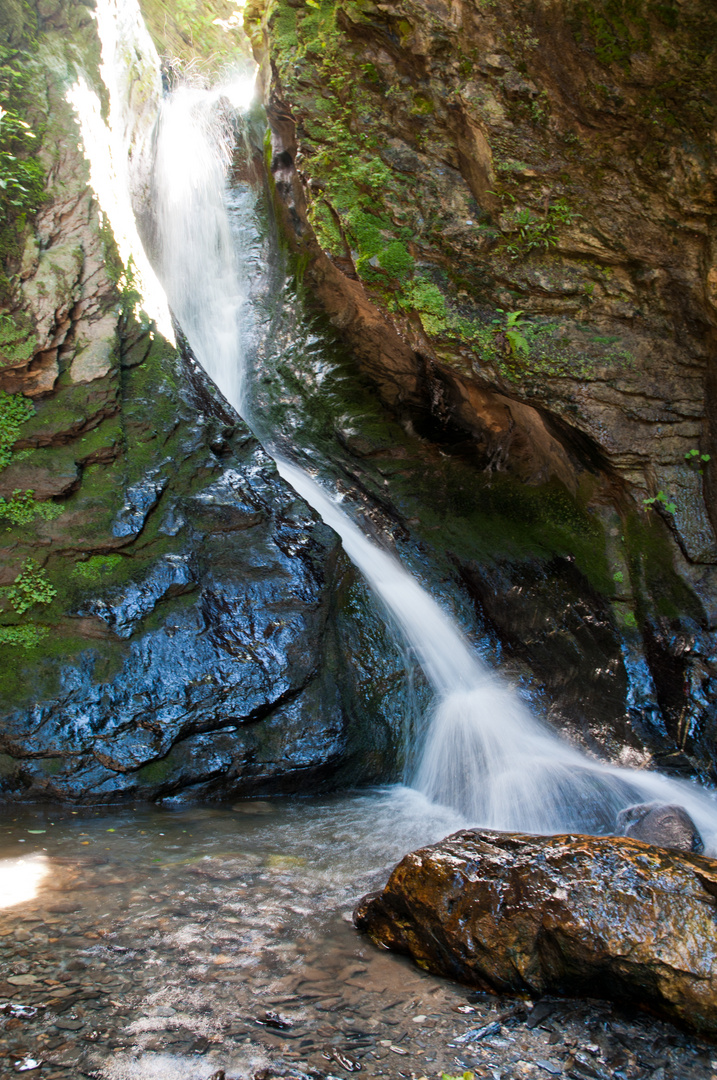 Kleiner Wasserfall