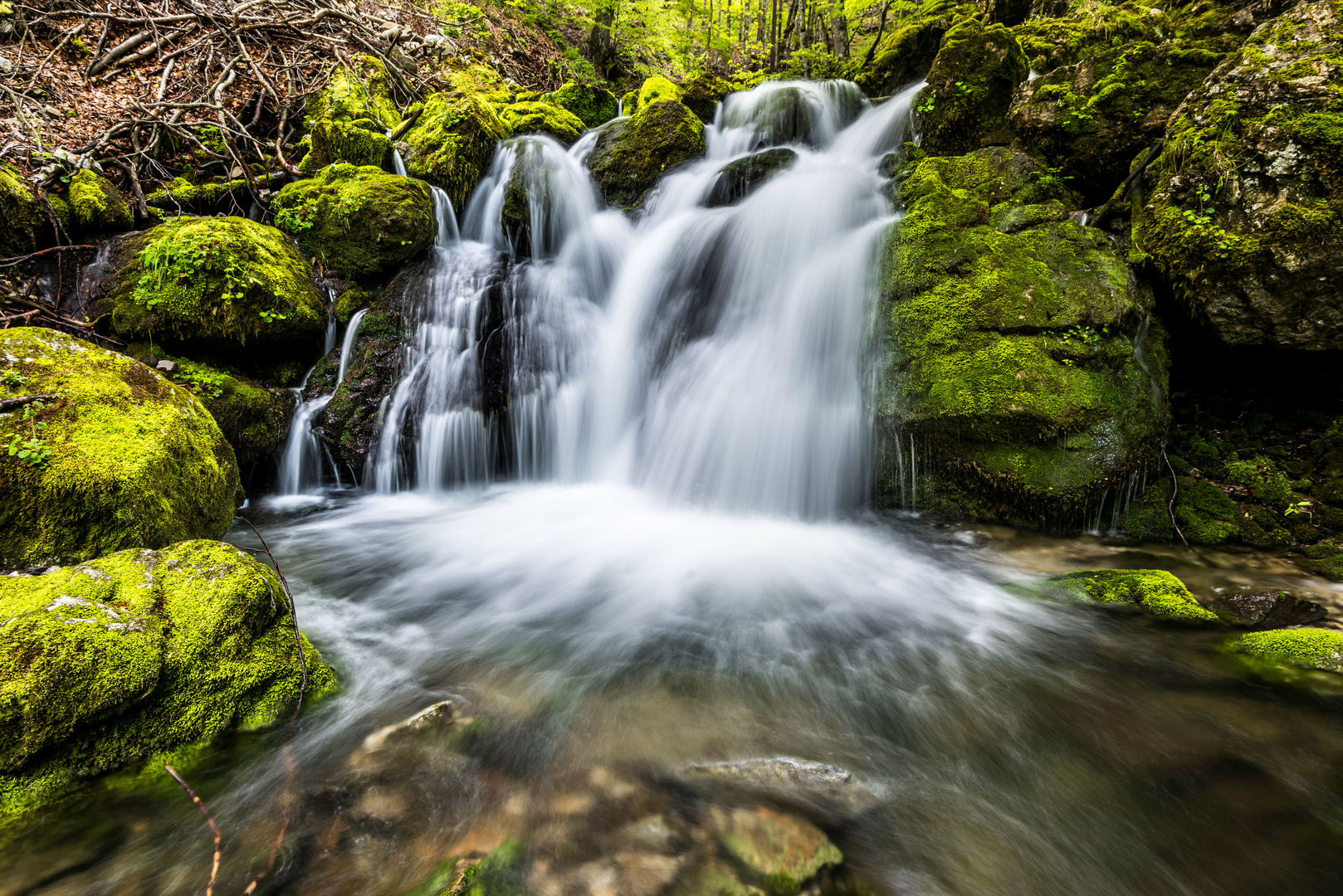 Kleiner Wasserfall