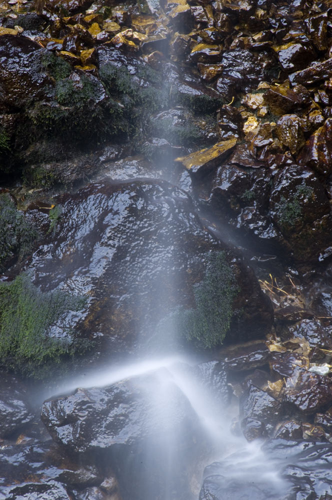 Kleiner Wasserfall